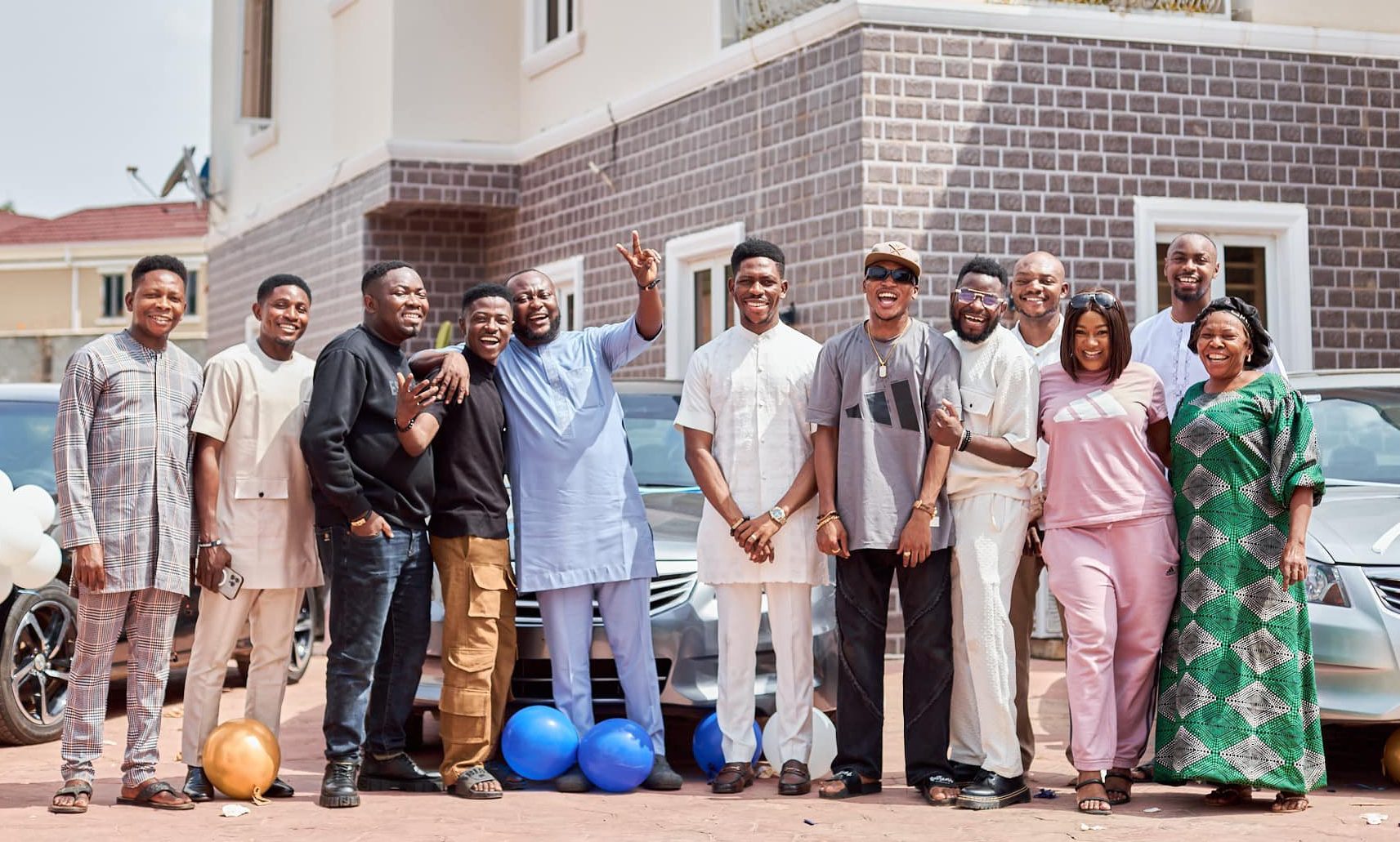 Gospel artiste, Moses Bliss surprises mentees with new cars